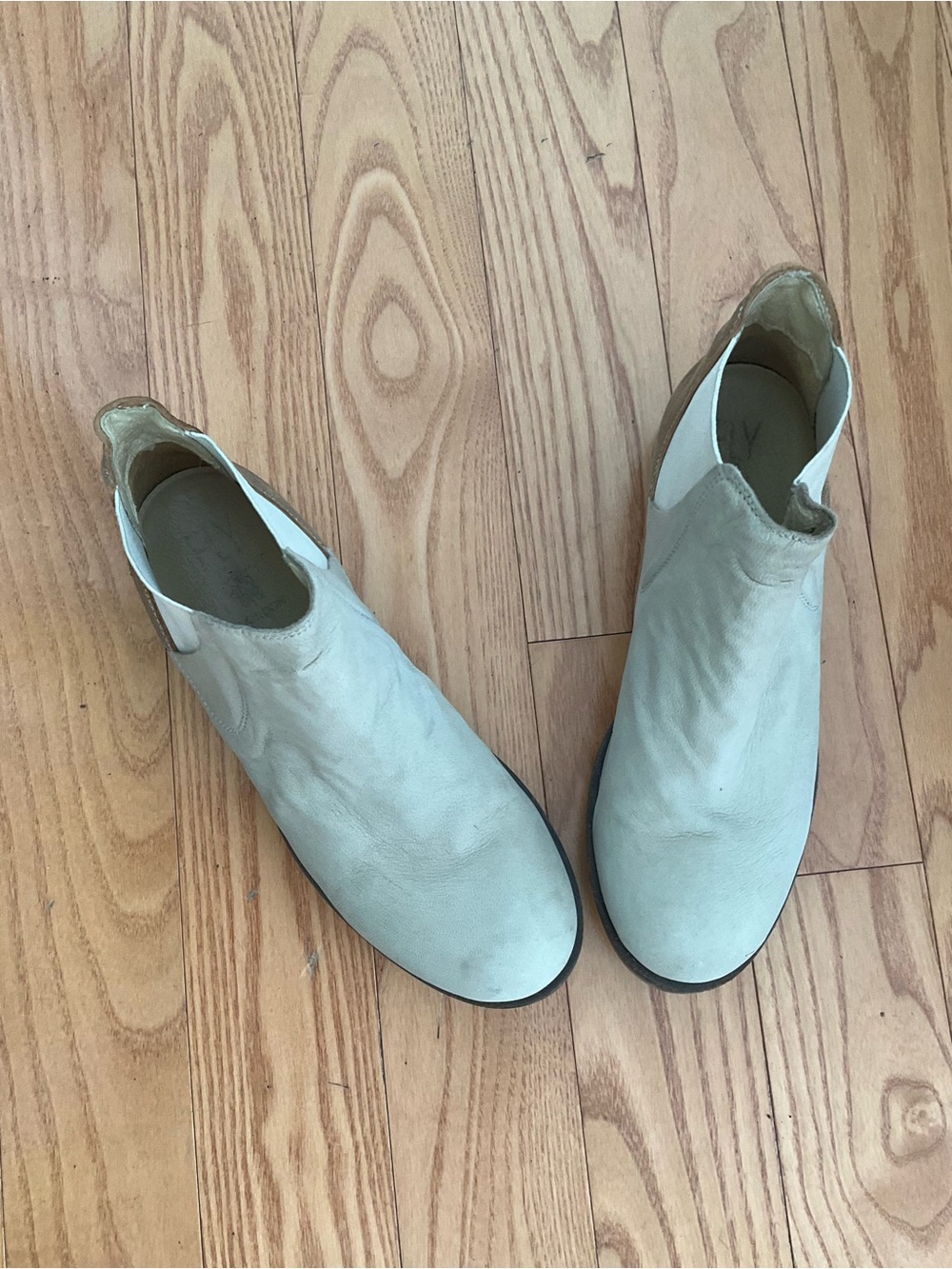 Women's Light Beige  and gold London Fly Chelsea Booties - Classic Slip-On Style
